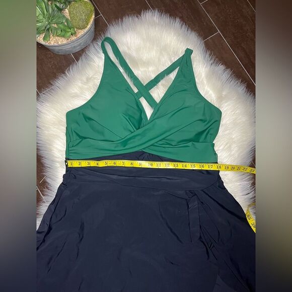 Blooming Jelly green/black Swim Dress Tummy Control Bathing Suits Sz 2X - Picture 7 of 7